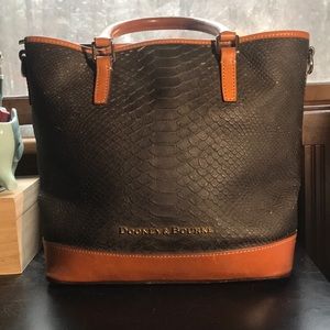 Gator Textured Dooney and Bourke purse